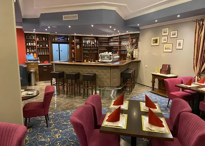 Restaurant Hesch فندق